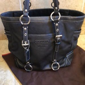 Coach Bags - Coach purse with duster Coach Bags - Coach purse with duster